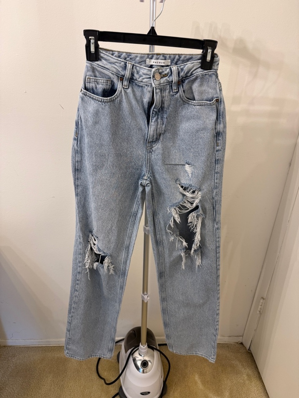 PacSun Light Wash Distressed Straight Leg Jeans